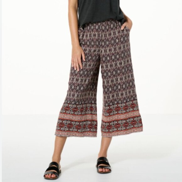 Democracy Skyrise Pull On Printed Fray Hem Cropped Pants - Picture 8 of 12